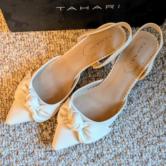 ๐ Tahari | Cream Knot Detail Slingback Kitten Heels (8.5) ๐ - Picture 4 of 7